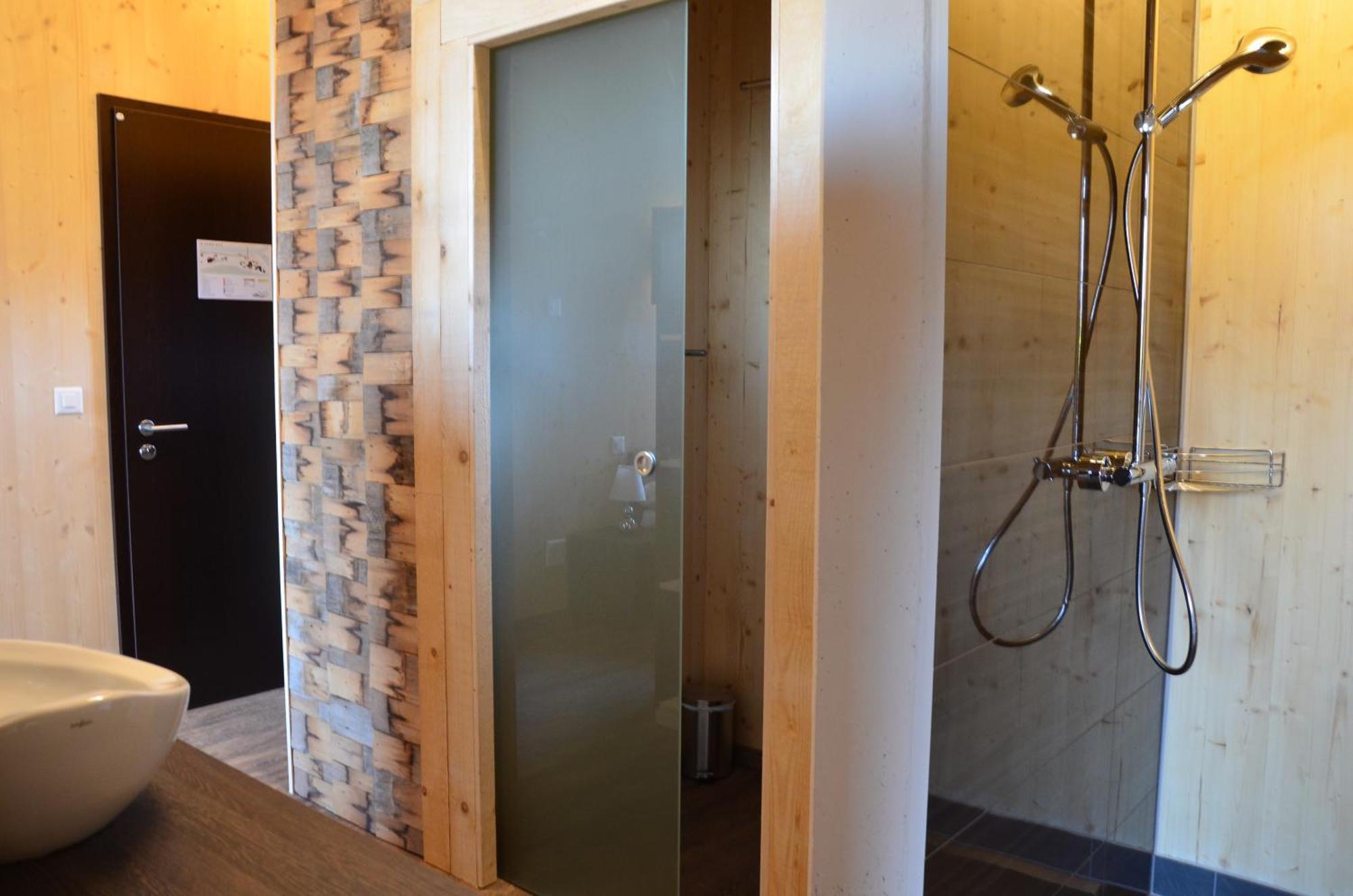 Huettenhotel Husky Lodge Muotathal Номер фото