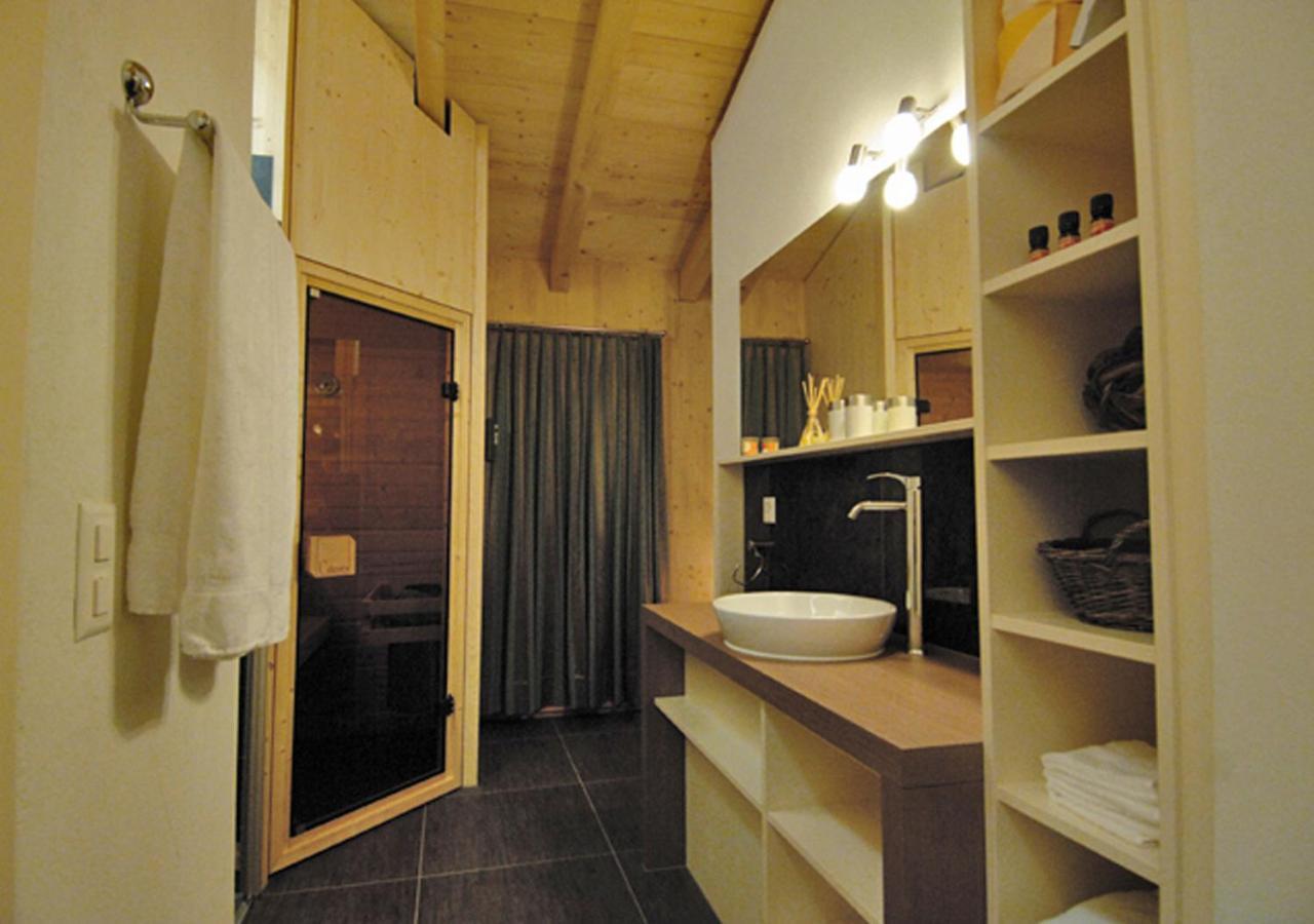 Huettenhotel Husky Lodge Muotathal Екстер'єр фото