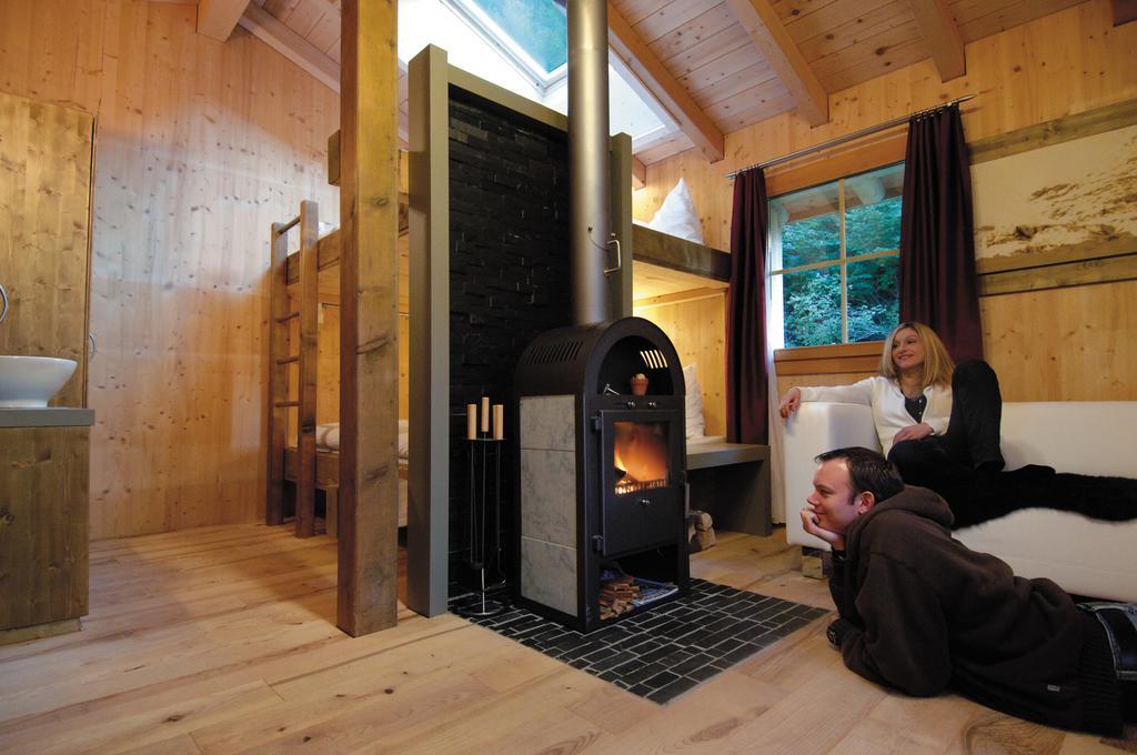 Huettenhotel Husky Lodge Muotathal Номер фото