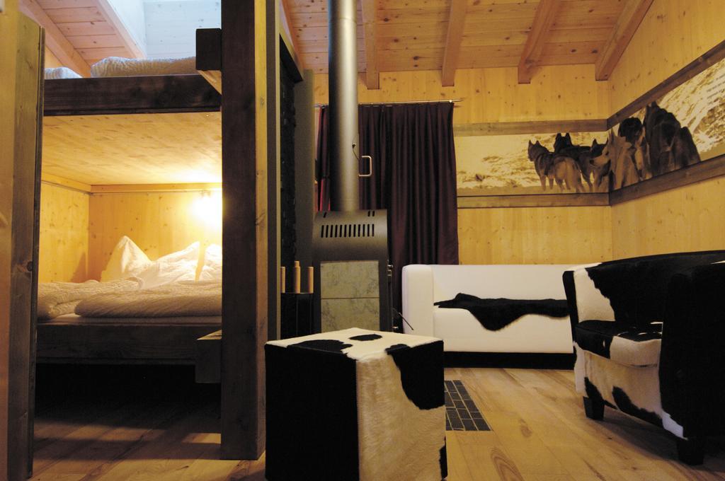 Huettenhotel Husky Lodge Muotathal Номер фото