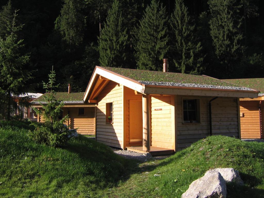 Huettenhotel Husky Lodge Muotathal Номер фото