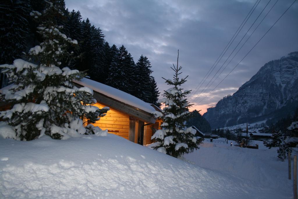 Huettenhotel Husky Lodge Muotathal Номер фото